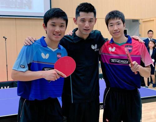 随着更多球 随着更多球